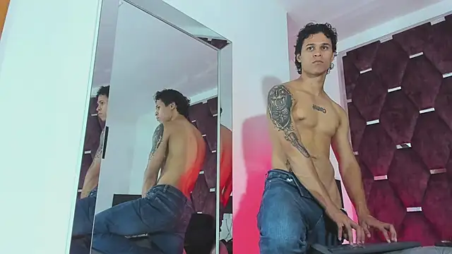Czat XXX na żywo – TonyBenedetti