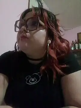curvy_latina's Live XXX Chat