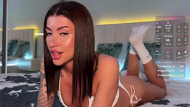 ellie_miu live XXX chat