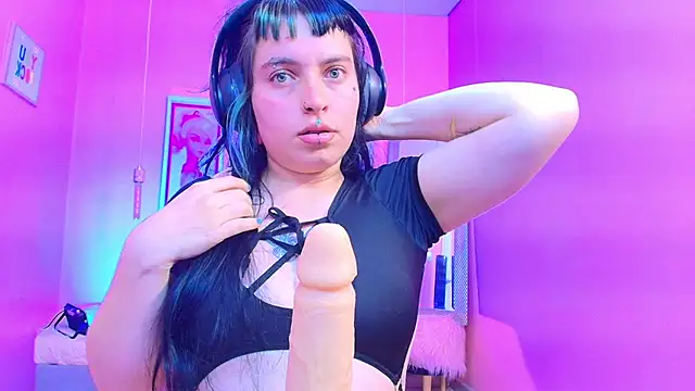 _sofia_smth_xx 即時 XXX 聊天
