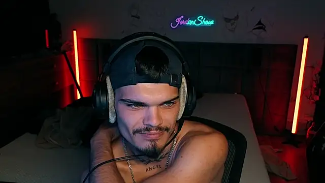 JordanShow 라이브 XXX 채팅