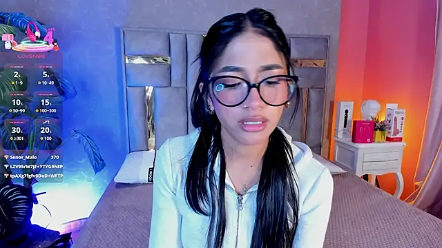 Tyla_Ks Live XXX-chat
