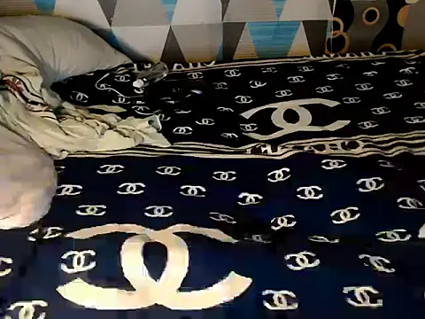 Trish_CurveCock Obrolan Langsung XXX
