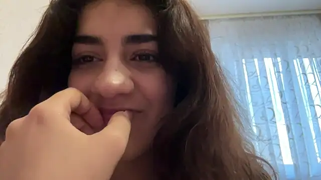 Ledi_Asthik Chat XXX live