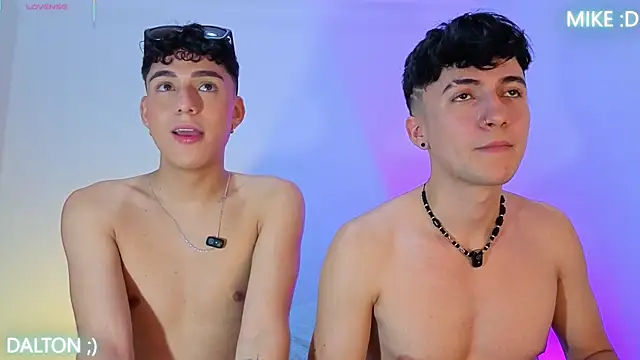 Chat XXX ao vivo de Mike_Benelli