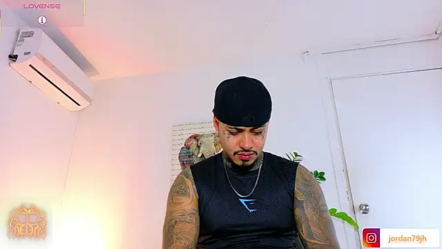 JordanSmiith_ 即時 XXX 聊天