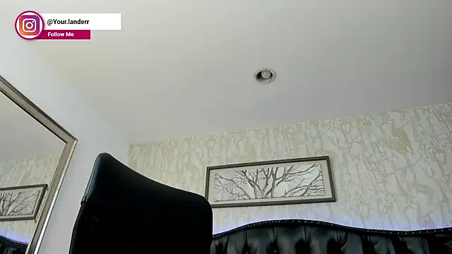 Czat XXX na żywo – Lander_Cruz