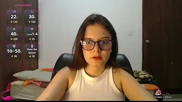 MadieeLorez live XXX chat