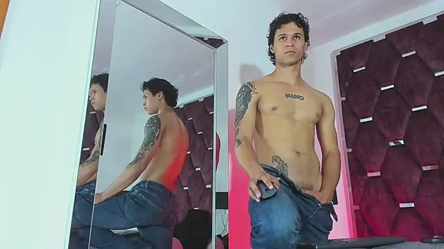 TonyBenedetti 现场XXX聊天