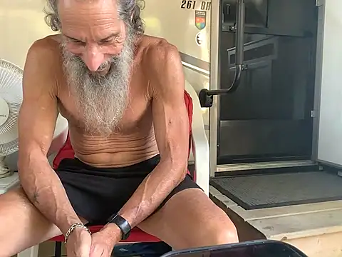 הופעת וובקאם של mindphu_k