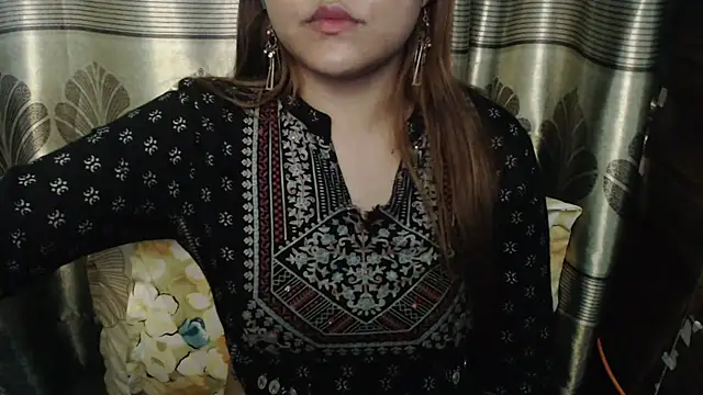 queen_angelina's Live XXX Chat