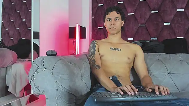 TonyBenedetti Obrolan Langsung XXX