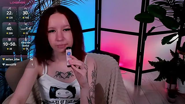 Živý XXX chat Mi_Mi_Mia