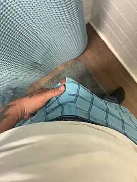 Chat +18 de Thelow69 ao vivo