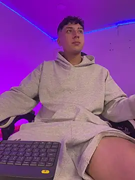 Chat XXX Live OLIVER_K
