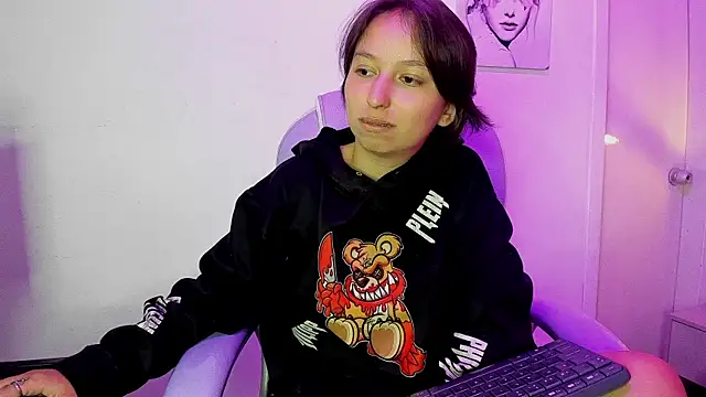 Chat +18 de Klaret_Toy ao vivo