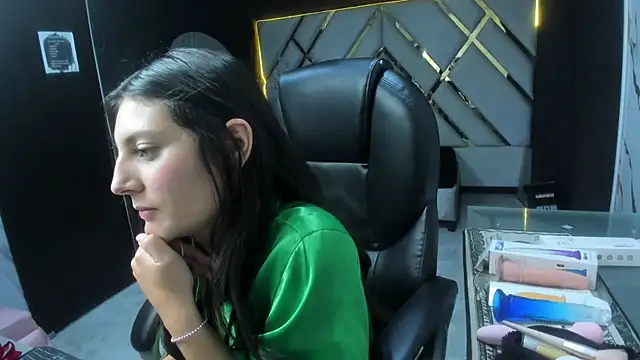 Sembang XXX Secara Langsung _Luna_Bennett