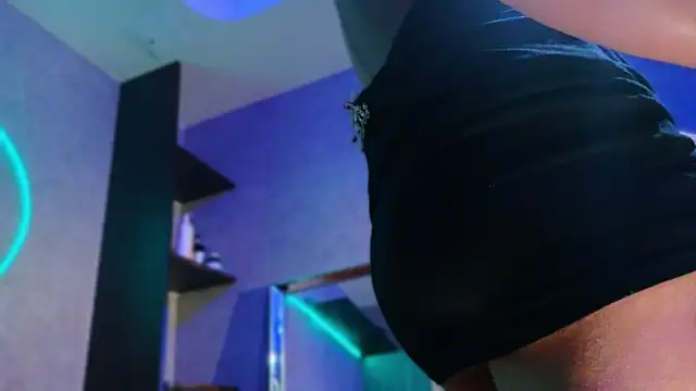 ravenmyth's Live XXX Chat