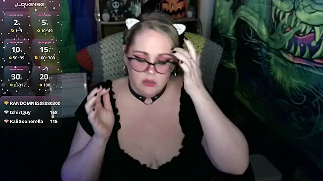צ'אט XXX בשידור חי של Kinky_Witch