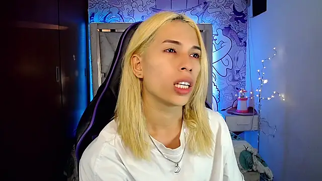 XXX chat uživo modela Larry_craft