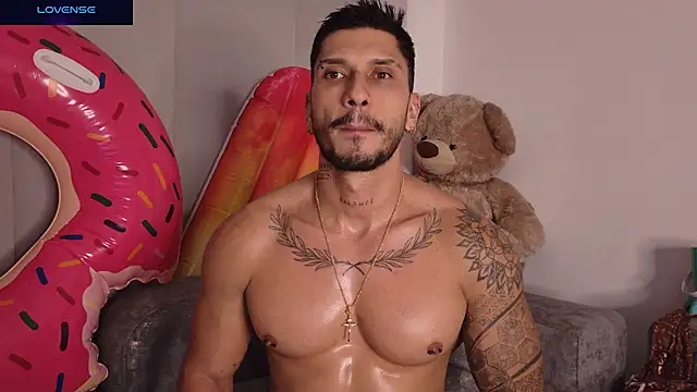 Chat +18 de Seth_Vegaa ao vivo