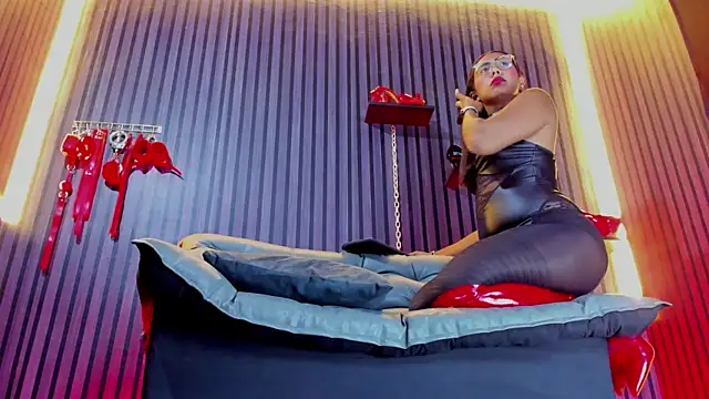 Chat XXX en directo de NovaaStone