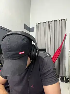 Fer_Ti's Live XXX Chat