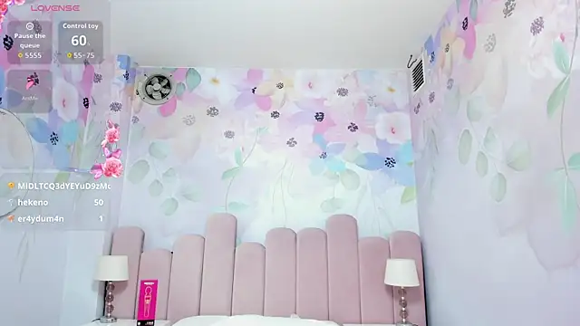 Miabloom19_のライブXXXチャット