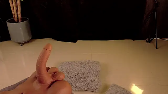 Bruno___69's Live XXX Chat