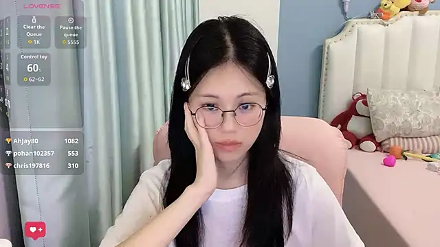 Luna-666's Live XXX Chat
