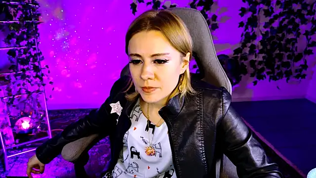 Chatroom XXX en direct de Kumiho_7777