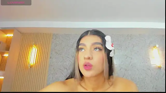 Antonella_west's Live XXX Chat