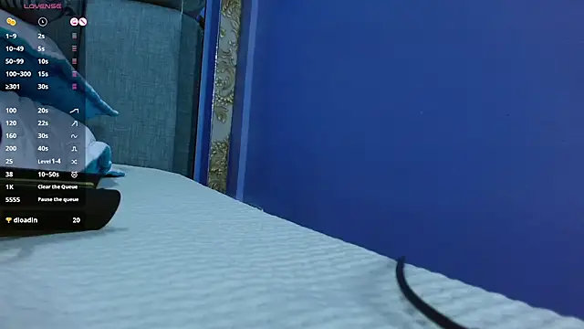 Živý XXX chat Aiuny_Queens