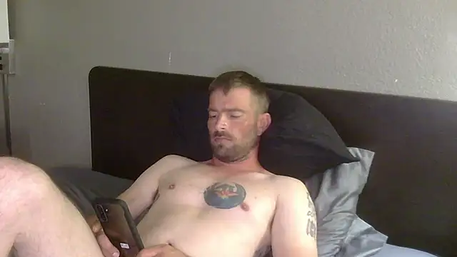 XXX chat uživo modela RosesRomeo