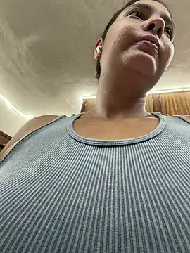 mariatudulceadiccion Adlı Modelin Canlı XXX Sohbeti
