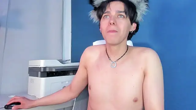 fox_white_ Chat XXX in diretta
