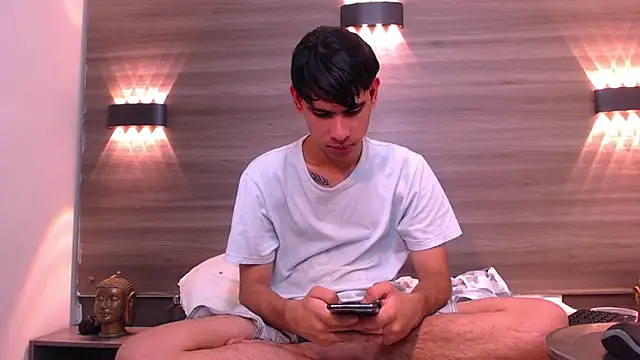 Kevin_Brooks1's Live XXX Chat