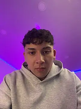 Chat XXX Live OLIVER_K