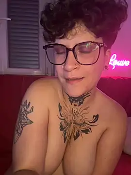 callmelouven Webbikameraesitys
