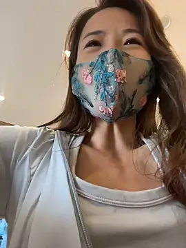 kiss_loo 即時 XXX 聊天