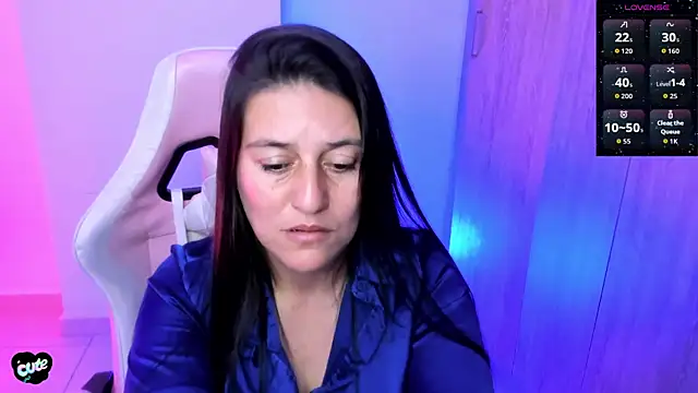 Saskyaa Live XXX-Chat