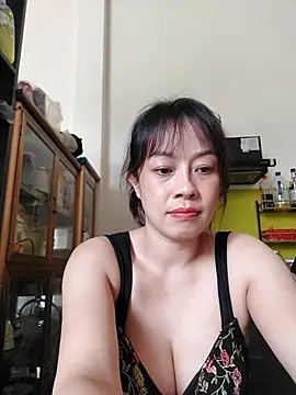 Baby-bigboobs2026's Live XXX Chat
