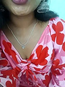 Show Webcam de Miakhalifa24