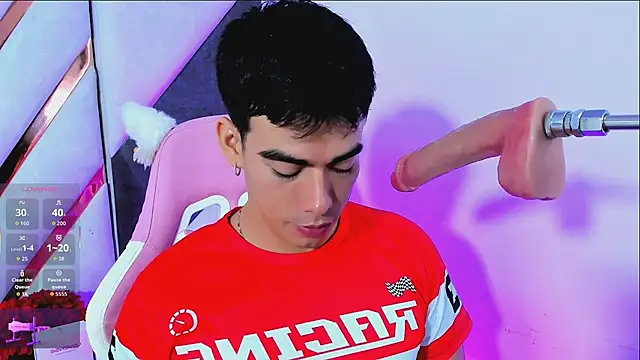 Alejandro_karter18 Adlı Modelin Canlı XXX Sohbeti