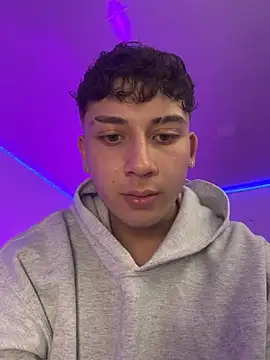 OLIVER_K Live XXX Chat