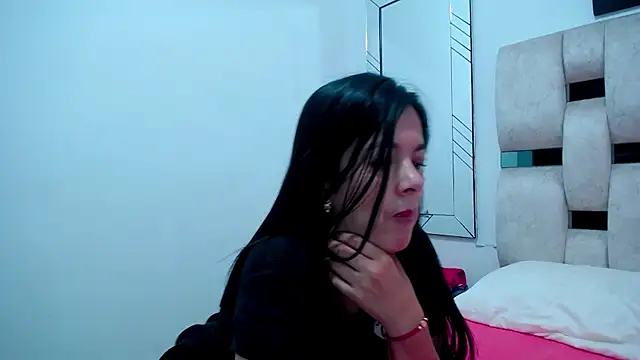 Chatroom XXX en direct de Alexxawinter