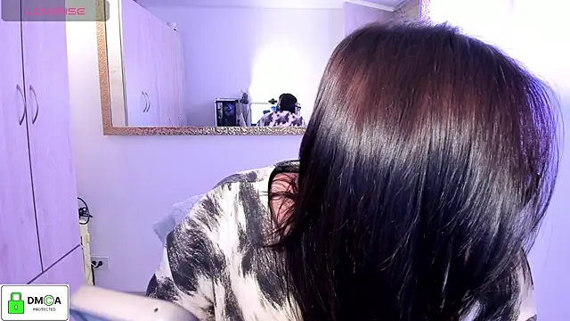 EricaVanderhill's Live XXX Chat