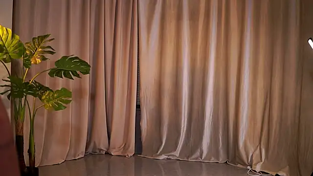 NatyDesiree élő XXX-chatje