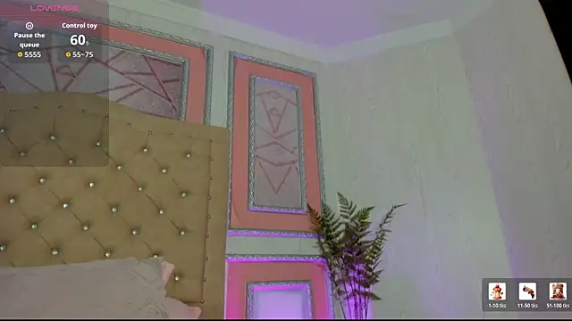 צ'אט XXX בשידור חי של hot_luna_x