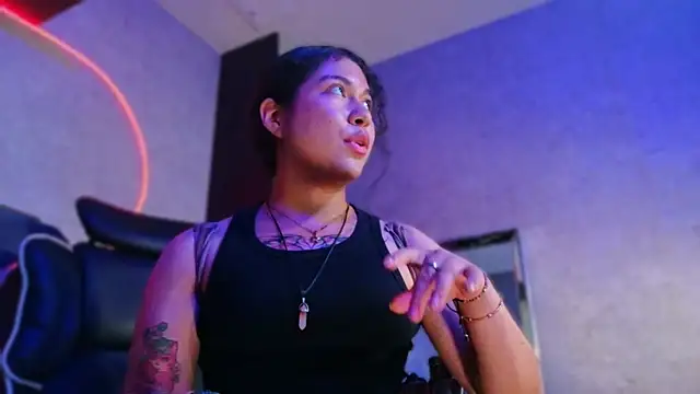 ravenmyth Live XXX-chat
